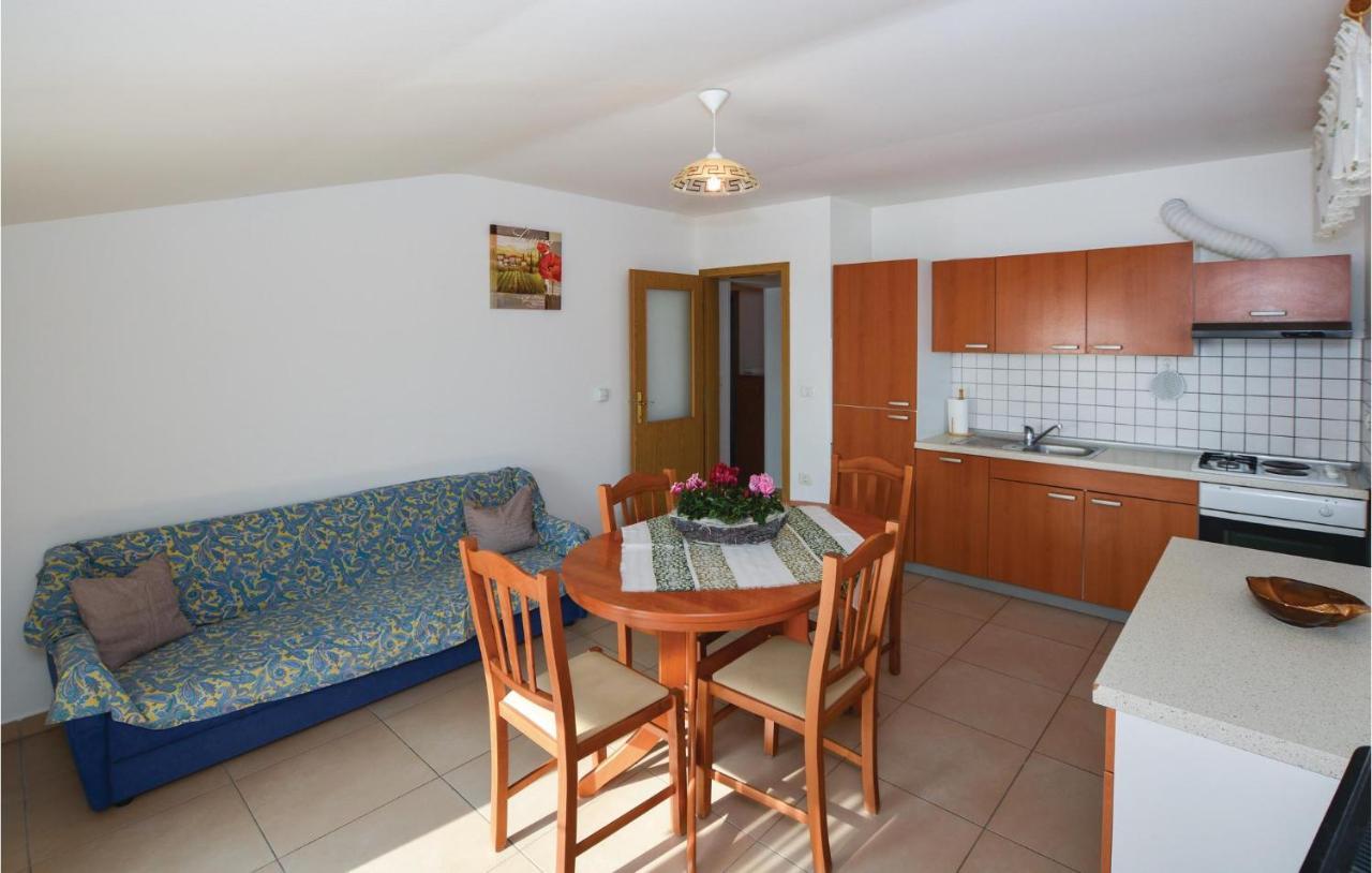 2 Bedroom Amazing Apartment In Порторож Экстерьер фото