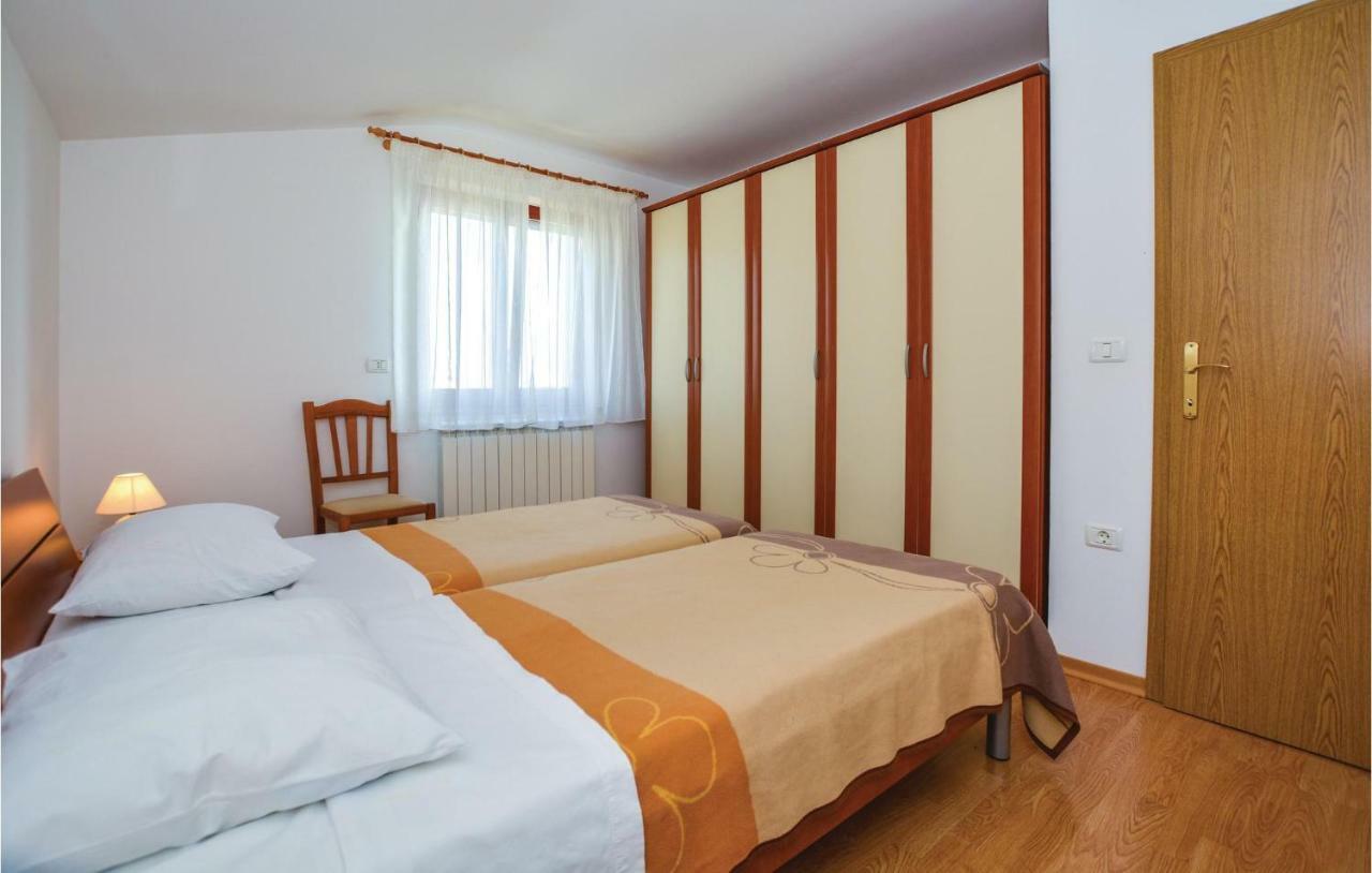 2 Bedroom Amazing Apartment In Порторож Экстерьер фото